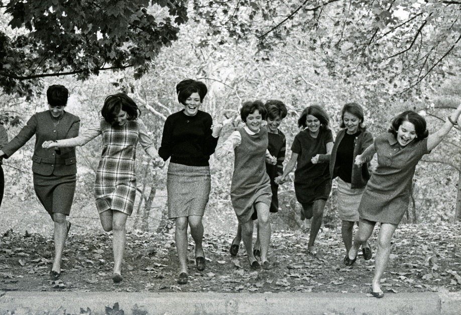 Mount Saint Agnes students on campus, circa 1960s